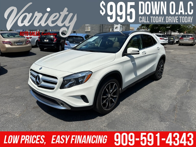 2017 Mercedes-Benz GLA GLA250's photo