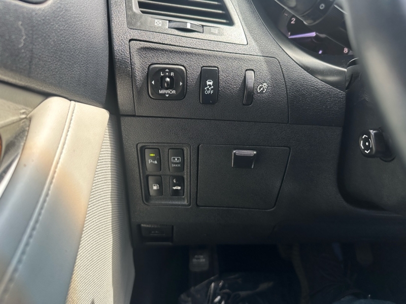 2010 Lexus ES 350 - Photo 13