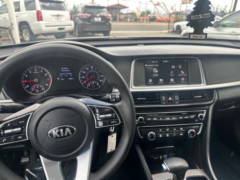 2020 Kia Optima LX - Photo 10