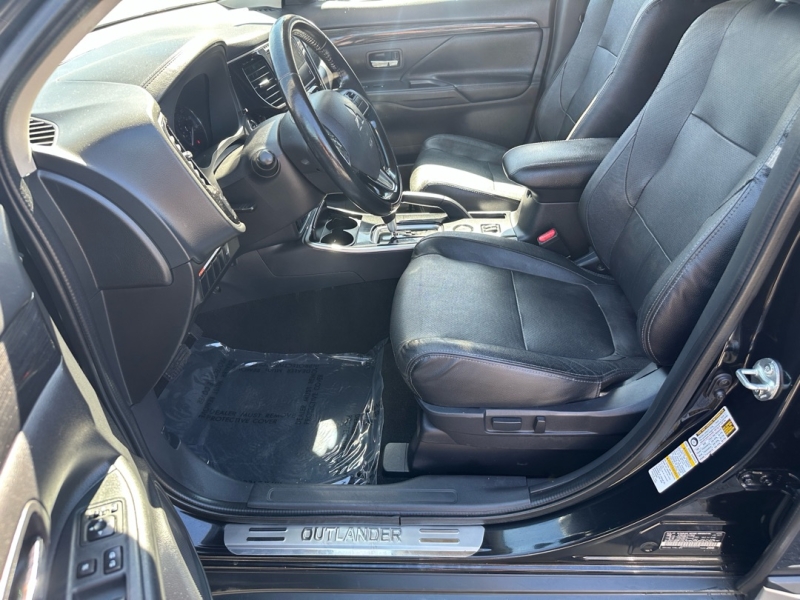 2017 Mitsubishi Outlander SEL - Photo 10
