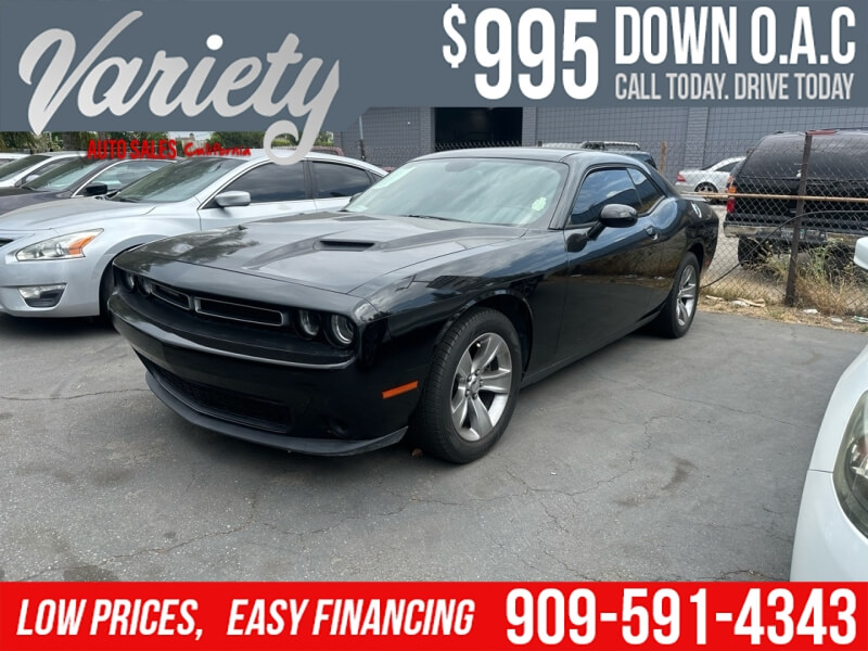 2015 Dodge Challenger SXT