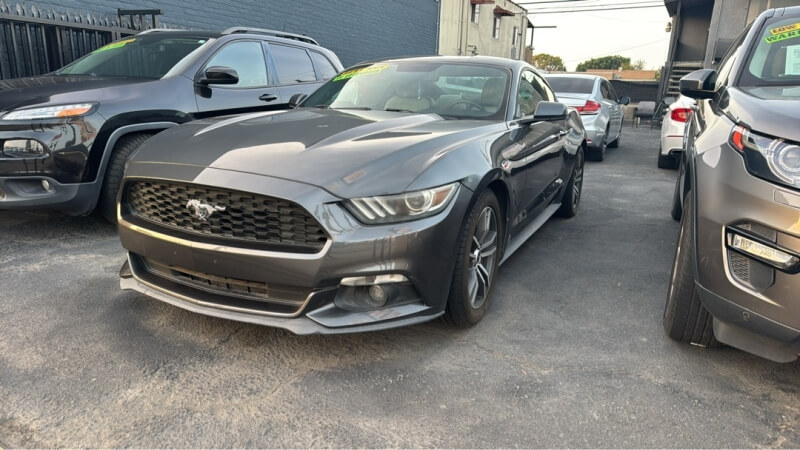 2015 Ford Mustang EcoBoost Premium
