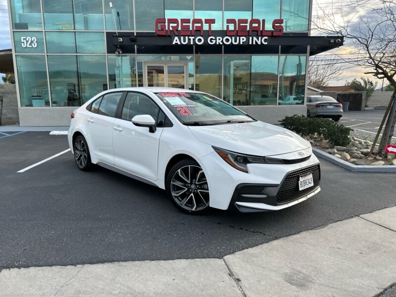 2021 Toyota Corolla SE's photo