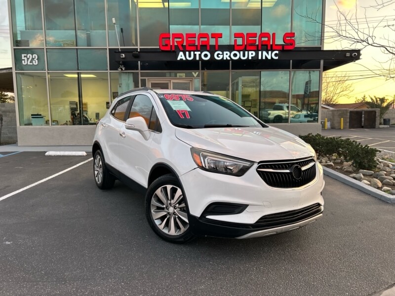 2017 Buick Encore Preferred's photo