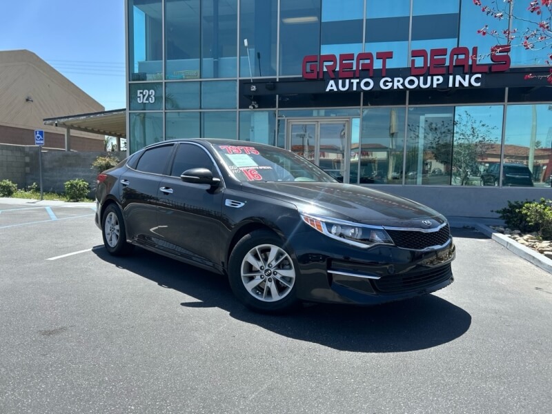 2016 Kia Optima LX AT's photo