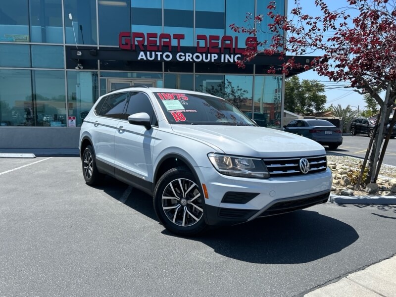 2018 Volkswagen Tiguan 2.0T SE's photo