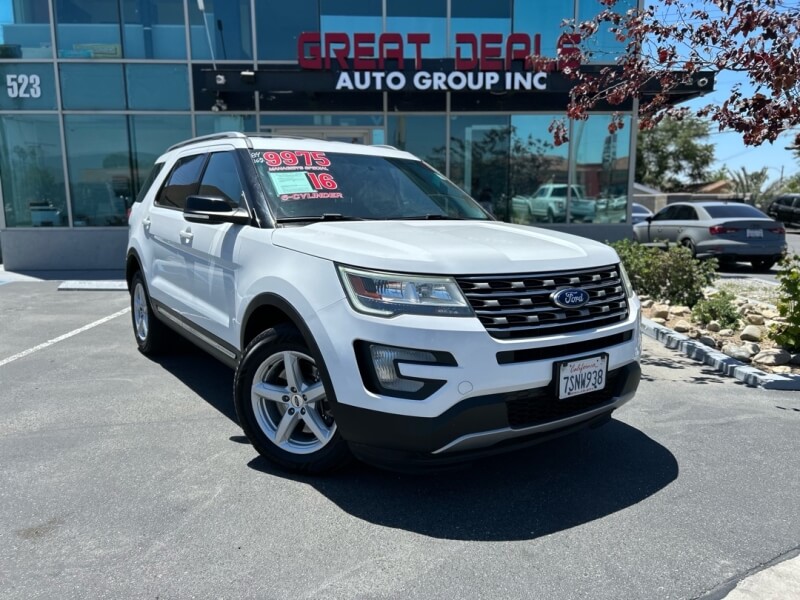 2016 Ford Explorer XLT 4WD's photo