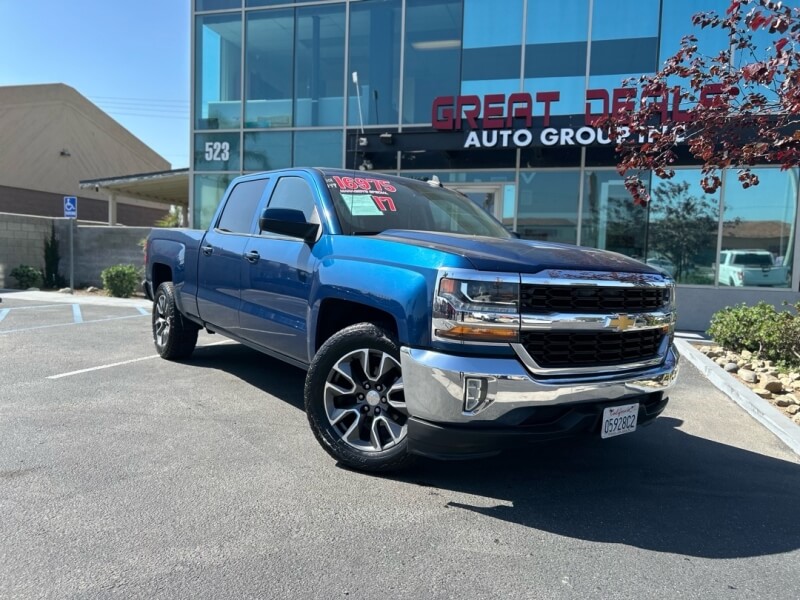 2017 Chevrolet Silverado 1500 LT Crew Cab Short Box's photo