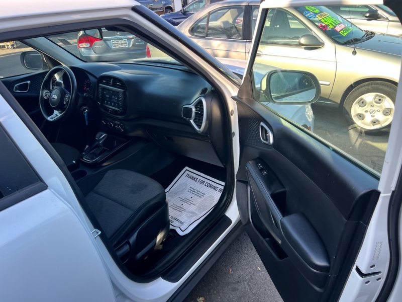 2020 Kia Soul S - Photo 19