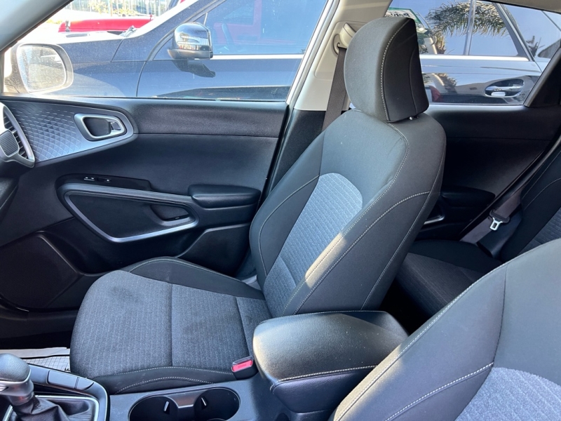 2020 Kia Soul S - Photo 9