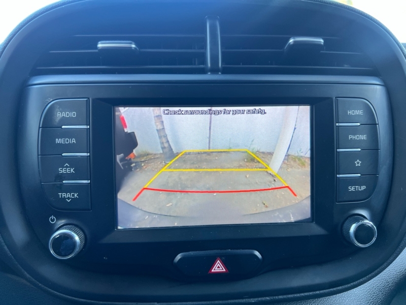 2020 Kia Soul S - Photo 25