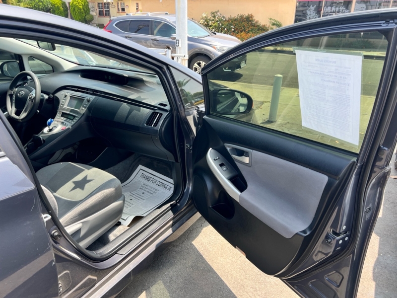 2015 Toyota Prius Four - Photo 19