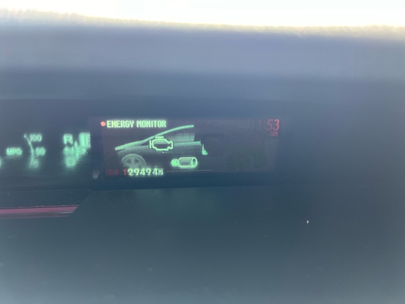 2015 Toyota Prius Four - Photo 24