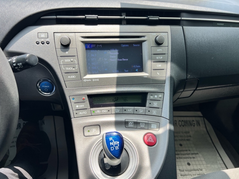 2015 Toyota Prius Four - Photo 26