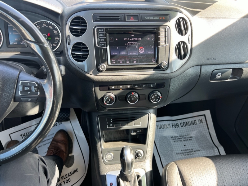 2017 Volkswagen Tiguan S - Photo 22