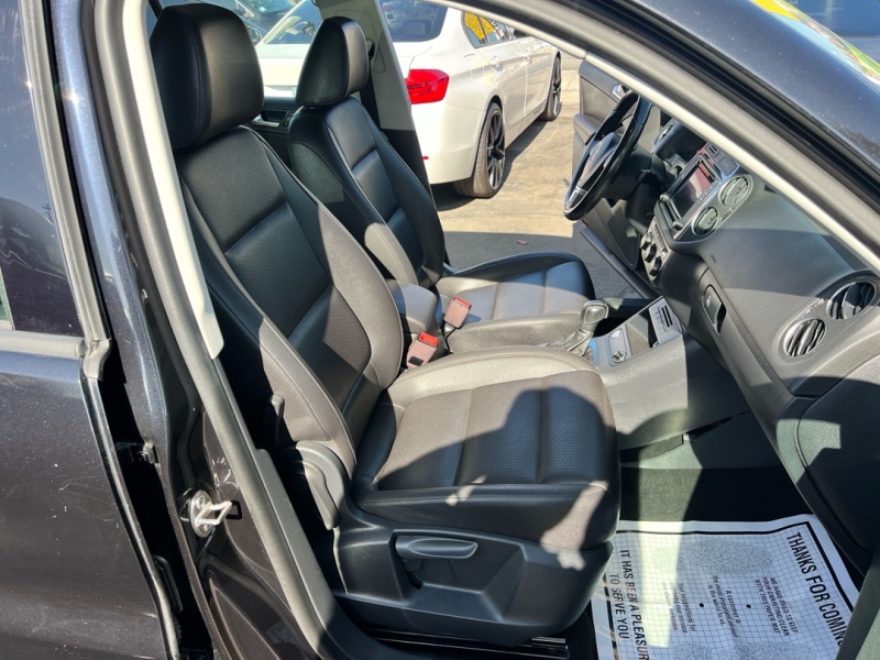 2017 Volkswagen Tiguan S - Photo 18