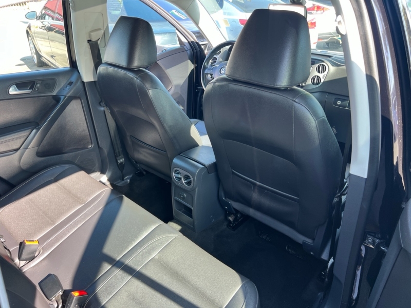 2017 Volkswagen Tiguan S - Photo 16