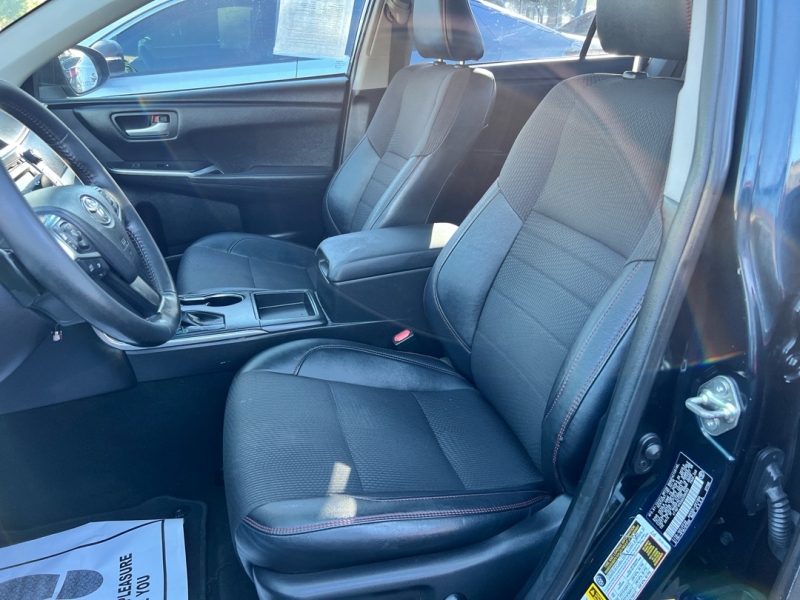 2016 Toyota Camry 15