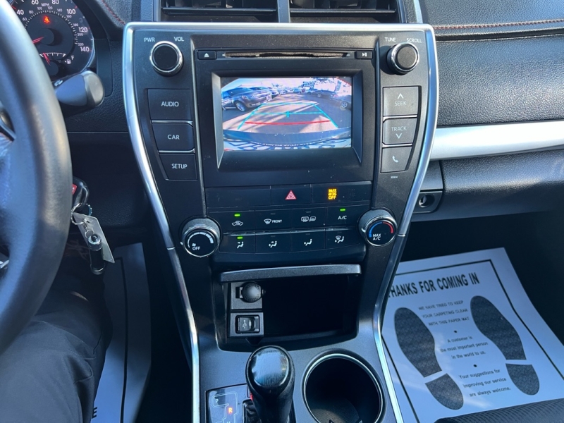 2016 Toyota Camry 27