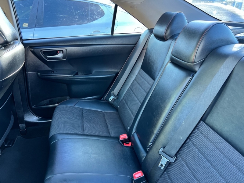 2016 Toyota Camry 20