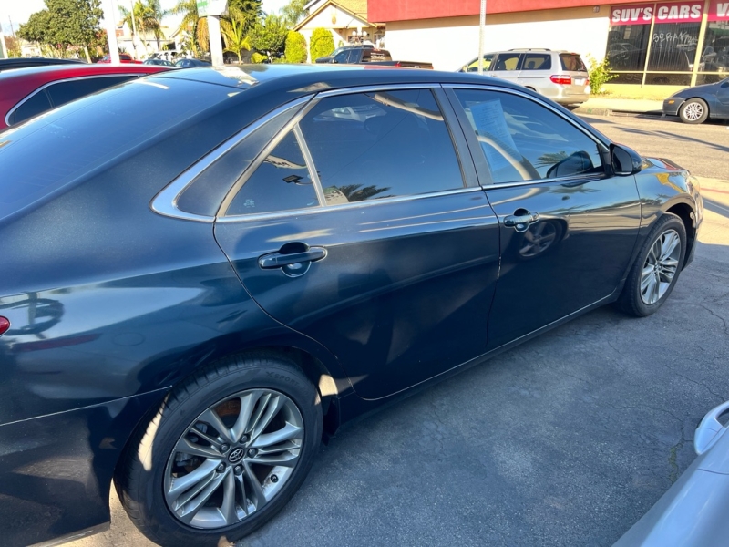 2016 Toyota Camry 10