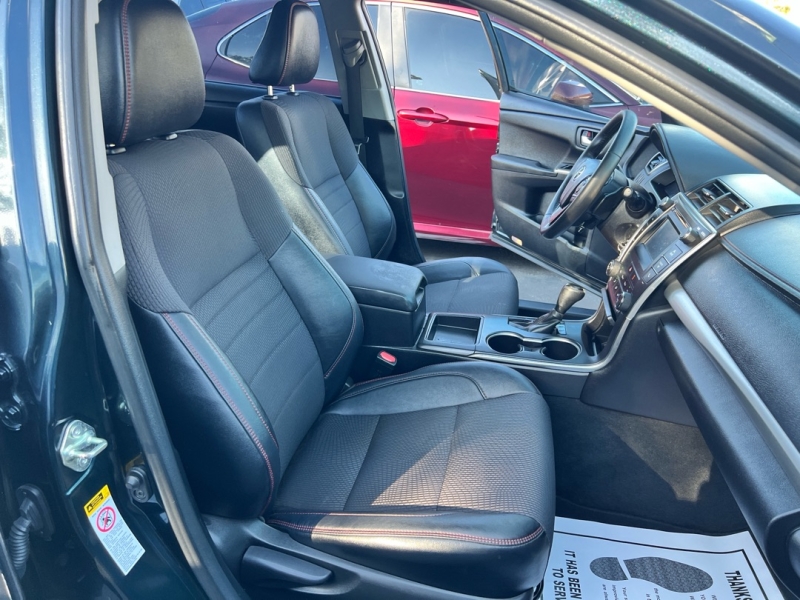 2016 Toyota Camry 21