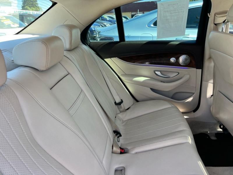 2017 Mercedes-Benz E-Class E300 - Photo 20
