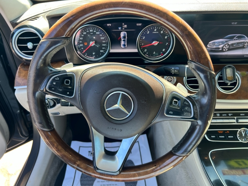 2017 Mercedes-Benz E-Class E300 - Photo 31