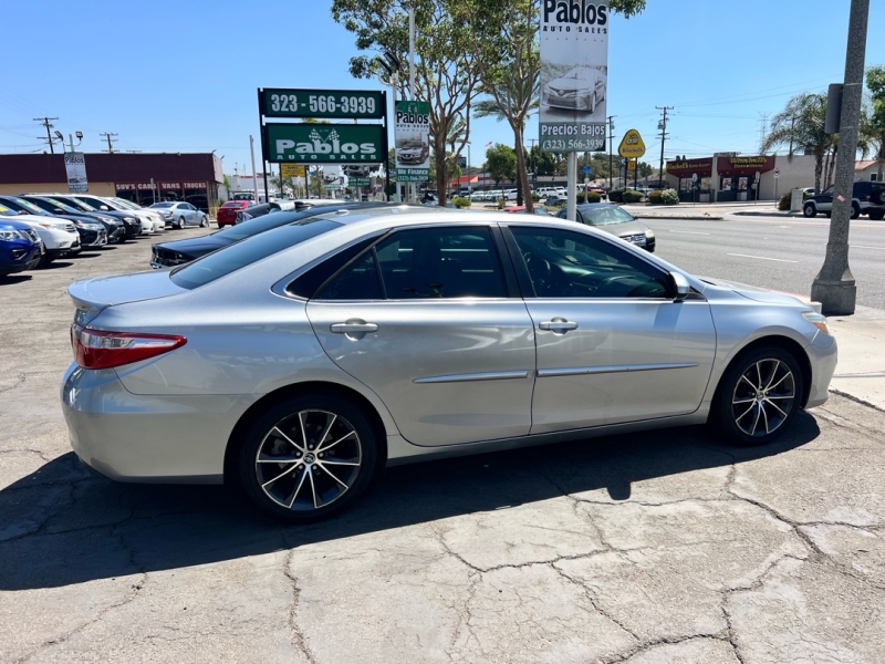 2016 Toyota Camry XSE - Photo 9