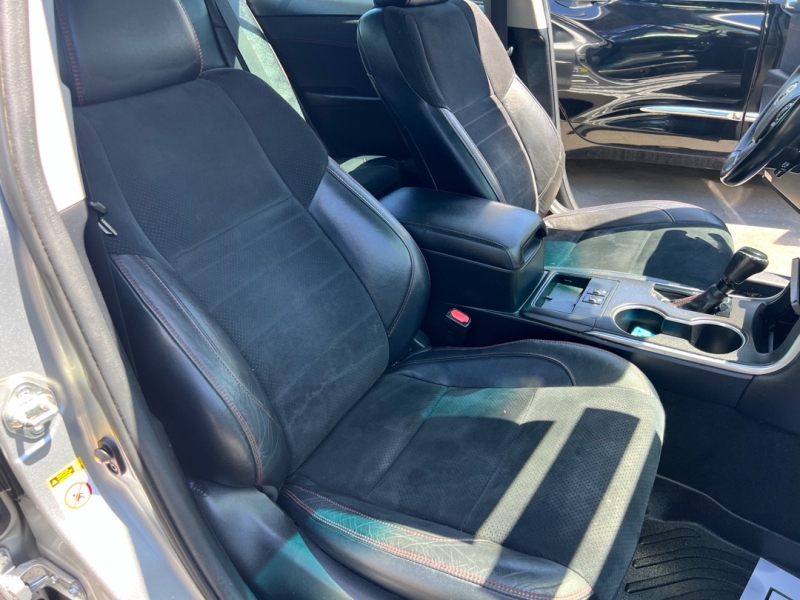 2016 Toyota Camry XSE - Photo 22