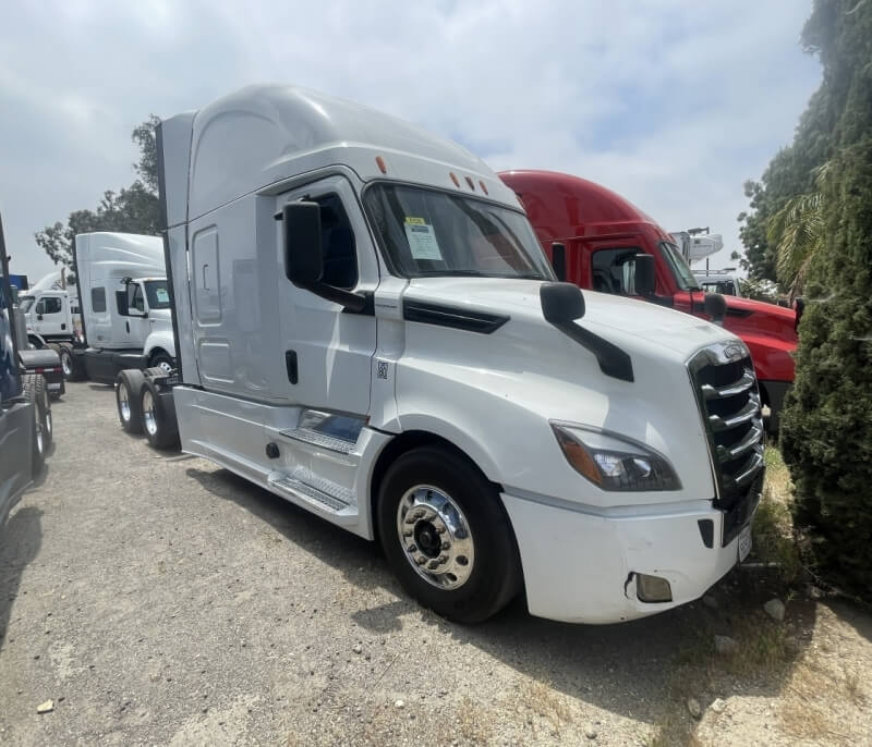 2018 Freightliner Cascadia CA