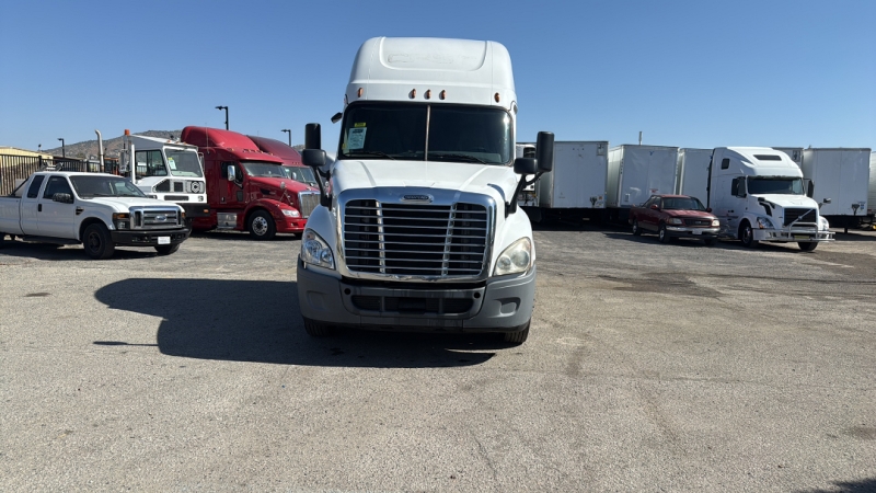 2019 Freightliner Cascadia CA