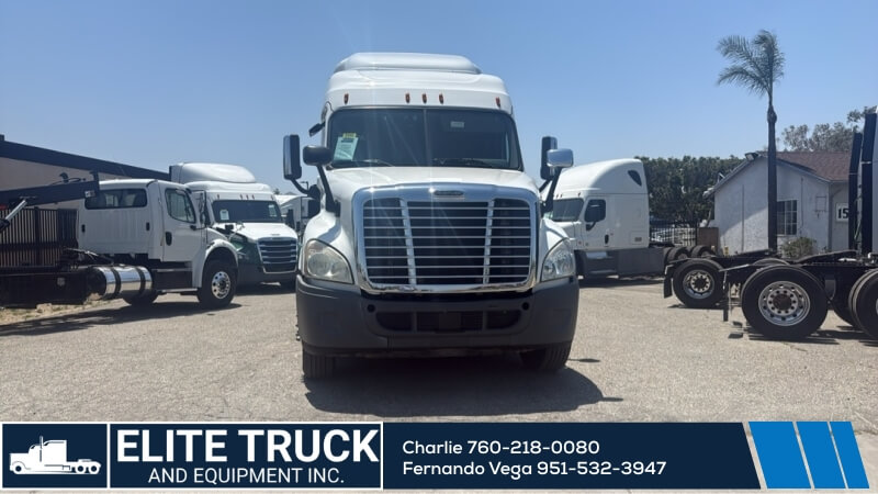 2019 FREIGHTLINER Cascadia