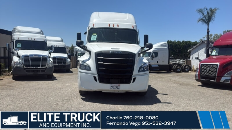 2020 FREIGHTLINER Cascadia