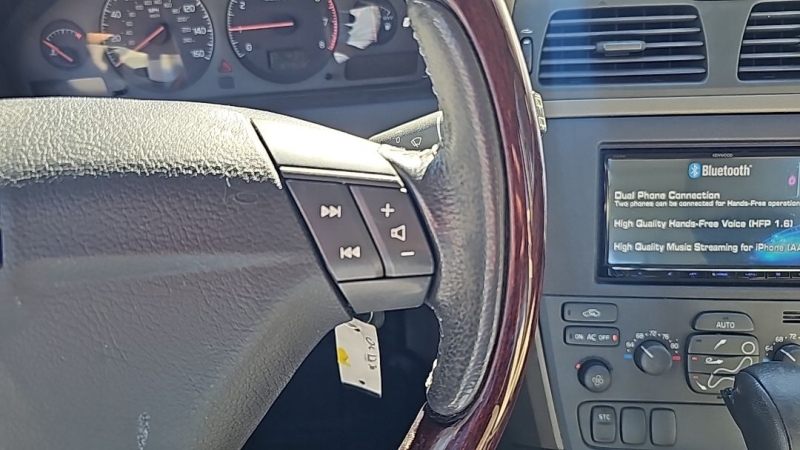 2003 Volvo V70 2.4T - Photo 16