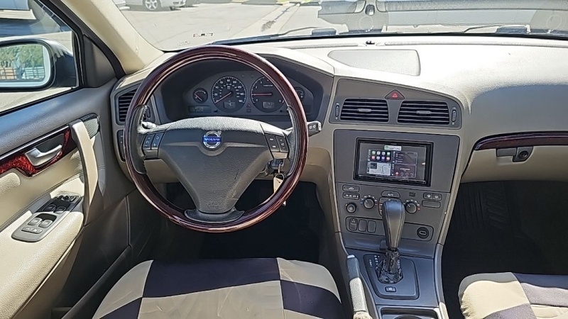 2003 Volvo V70 2.4T - Photo 14