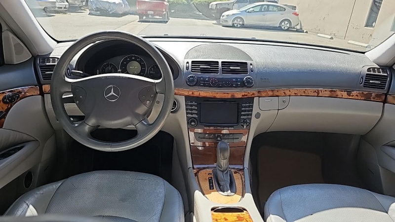 2005 Mercedes-Benz E-Class E 320