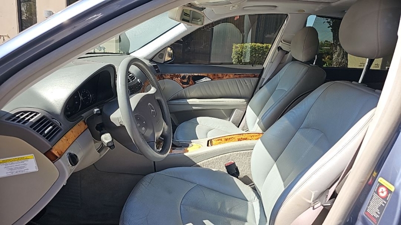 2005 Mercedes-Benz E-Class E 320