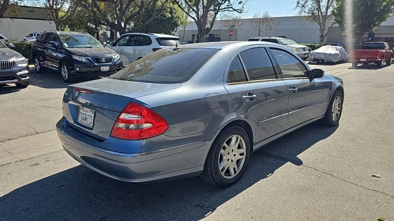 2005 Mercedes-Benz E-Class E 320