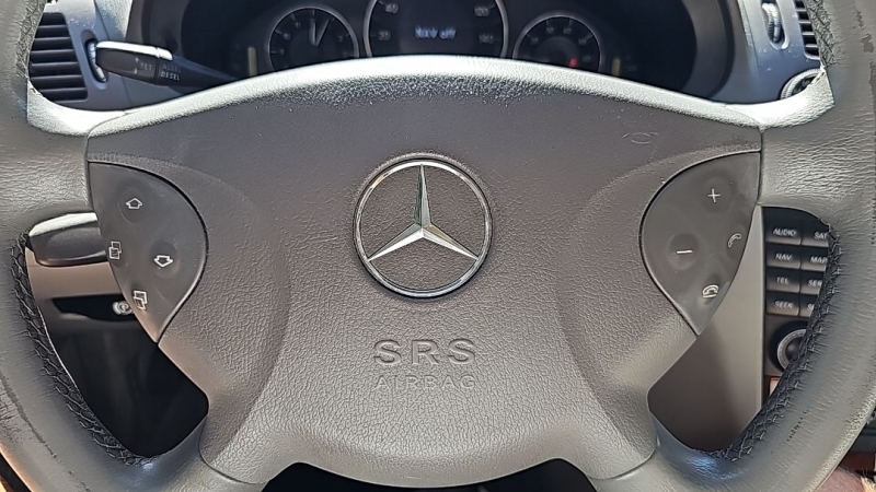 2005 Mercedes-Benz E-Class E 320