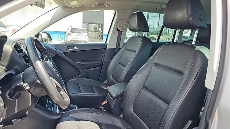 2014 Volkswagen Tiguan SE - Photo 9