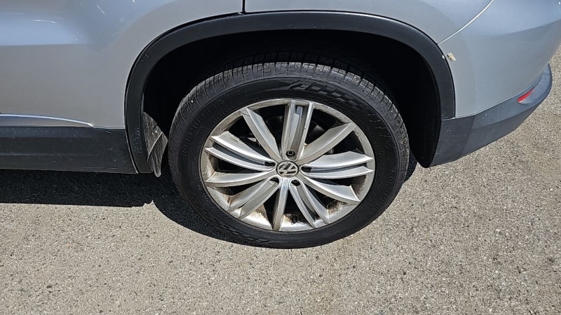 2014 Volkswagen Tiguan SE - Photo 6