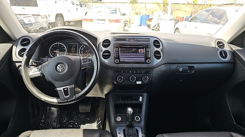 2014 Volkswagen Tiguan SE - Photo 10