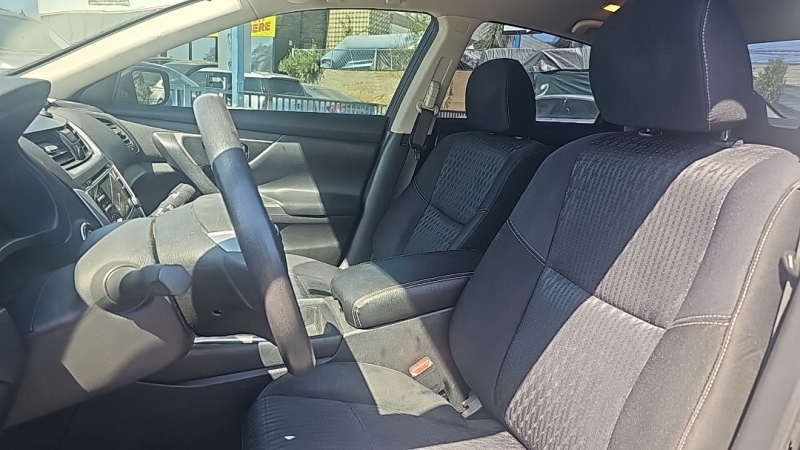 2016 Nissan Altima S - Photo 10