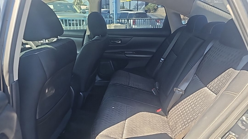 2016 Nissan Altima S - Photo 11