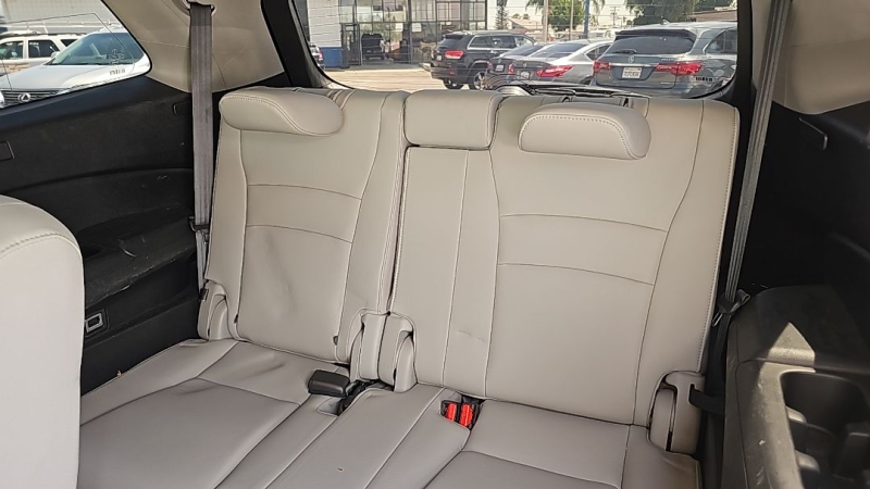 2016 Honda Pilot EX-L - Photo 14