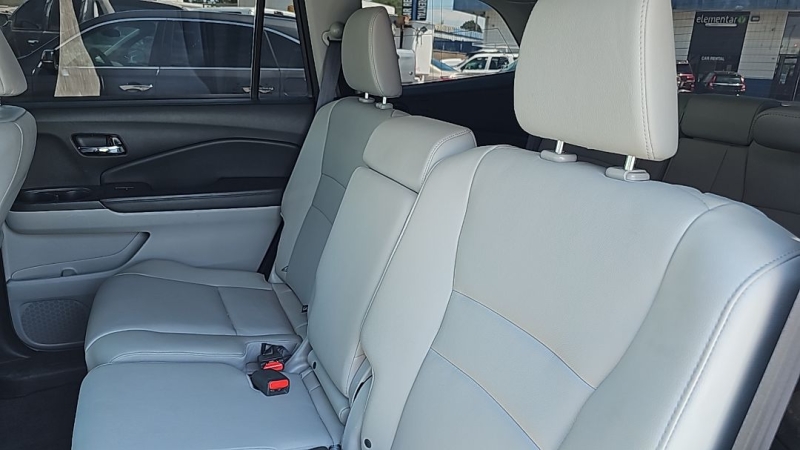 2016 Honda Pilot EX-L - Photo 15
