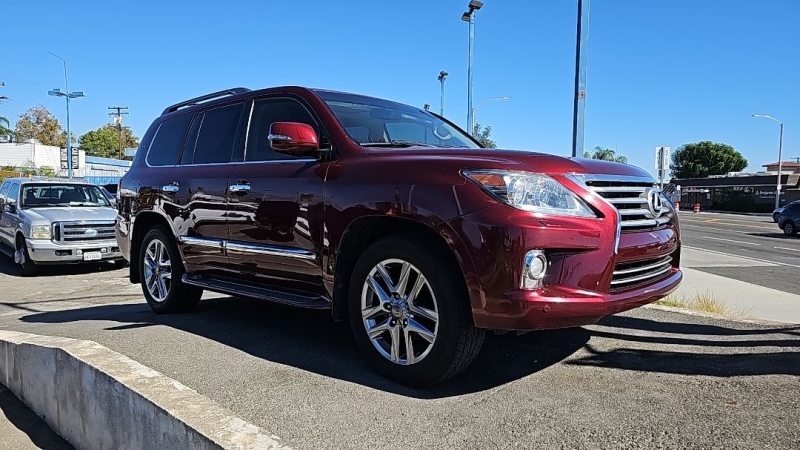 2013 Lexus LX 570