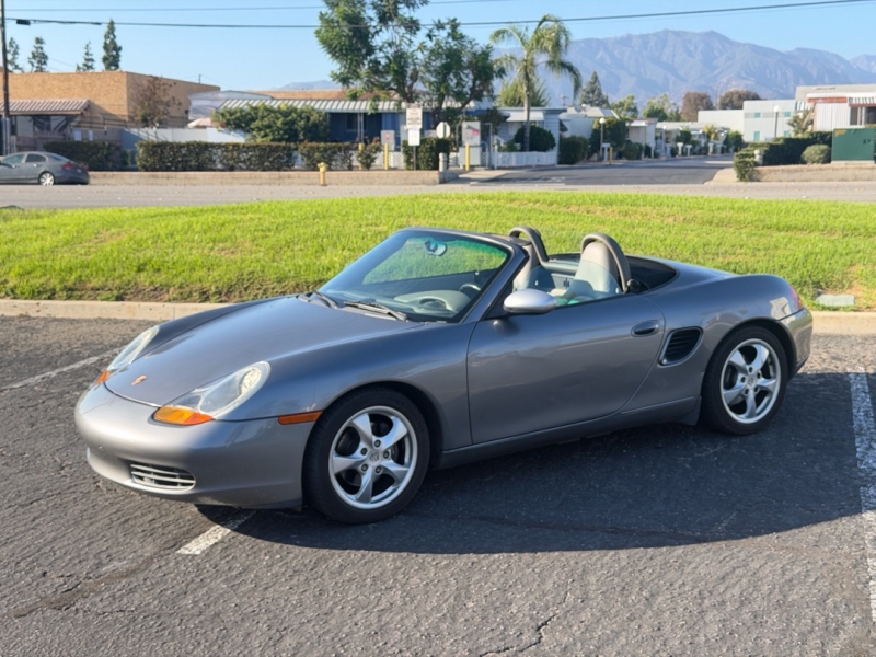 2002 Porsche Boxster Base