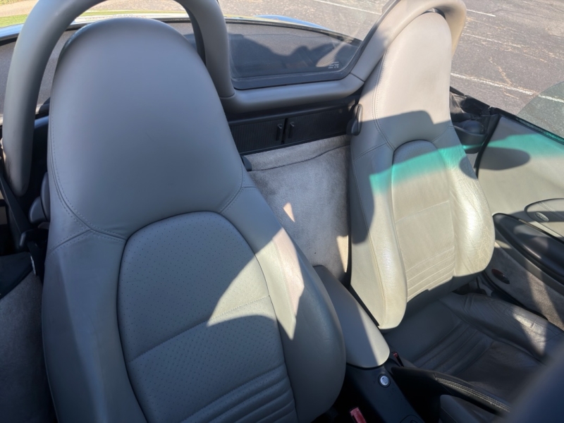 2002 Porsche Boxster Base